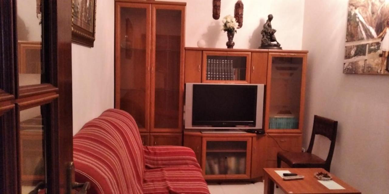 Eli Apartment